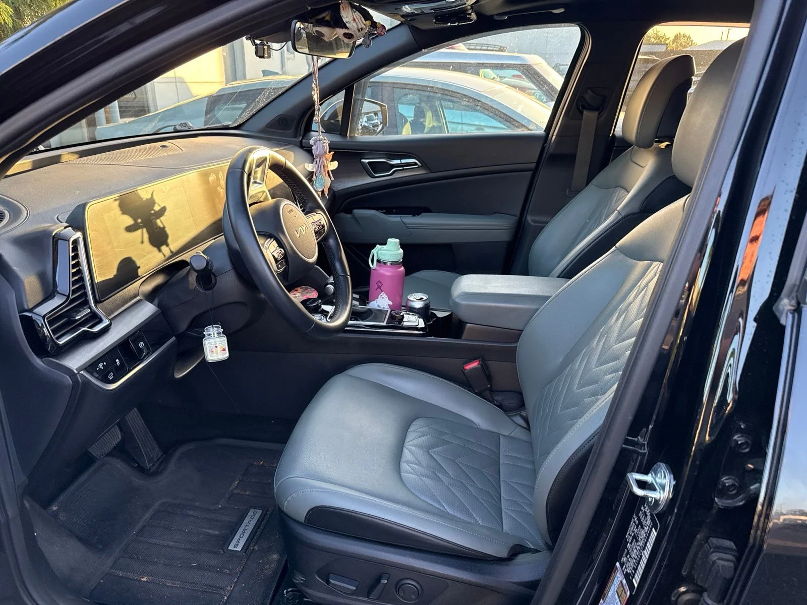 Certified Used 2023 Ebony Black Kia X-Line image 5