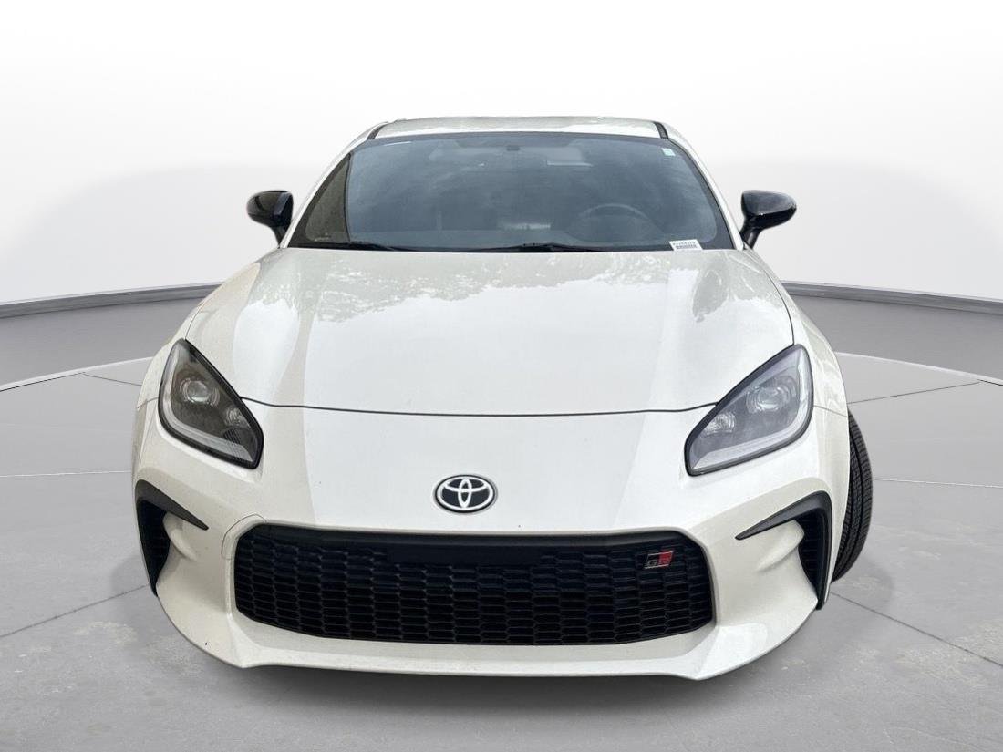 Used 2023 Halo Toyota Premium image 3
