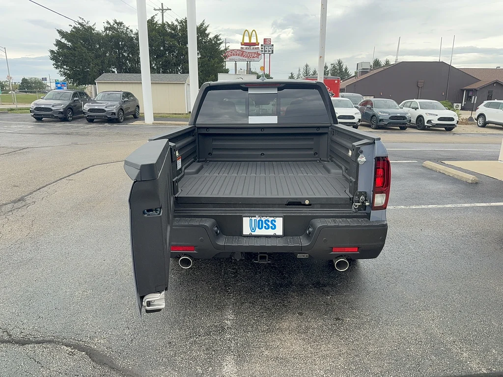 New 2026 Sonic Gray Pearl Honda Black Edition image 18