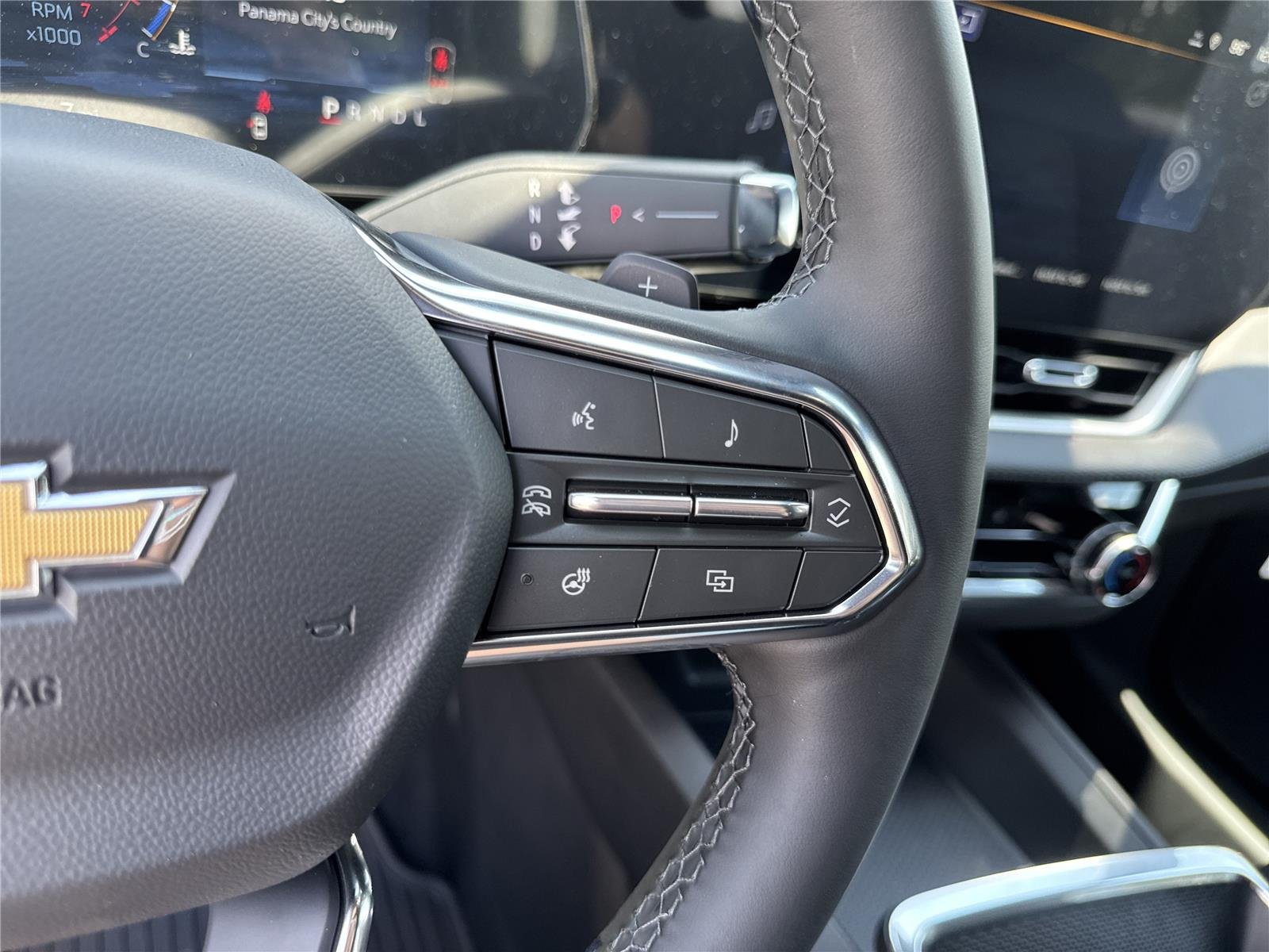 New 2026 Sterling Gray Metallic Chevrolet LT image 25