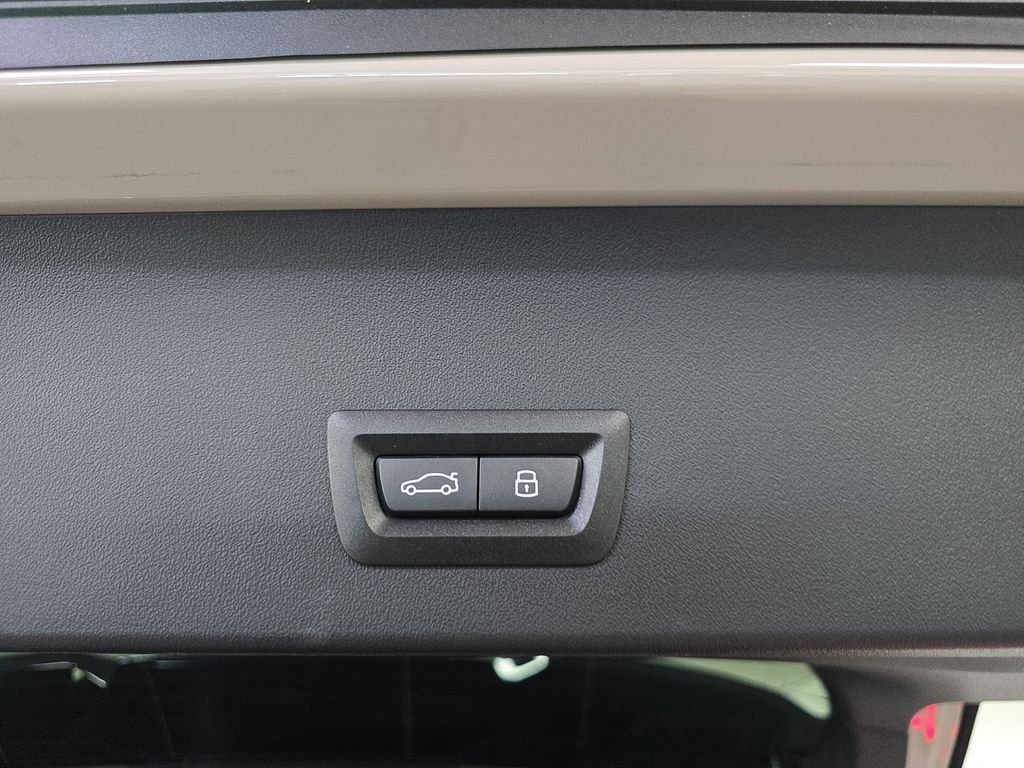 Certified Used 2025 Dune Grey Metallic BMW 30 xDrive image 27
