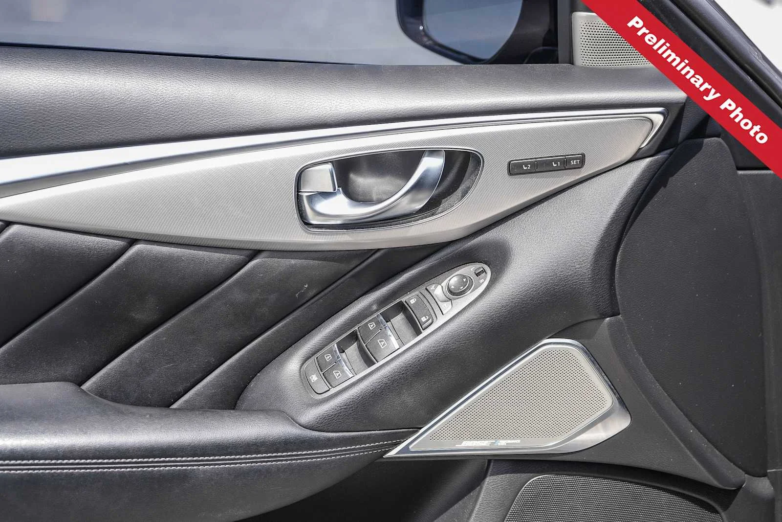 Used 2022 Graphite Shadow INFINITI LUXE image 15