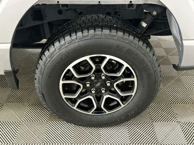 Pre-Owned 2022 Ford F-150 XLT