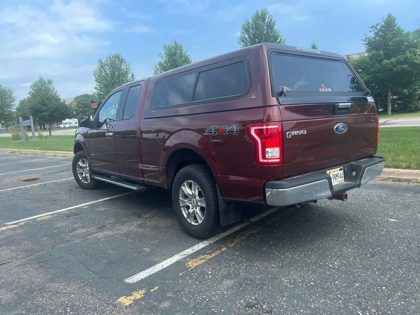 Used 2015 Bronze Fire Metallic Ford XLT image 5