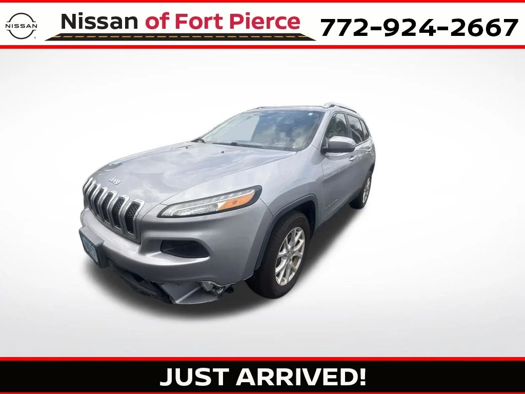 Used 2014 Billet Silver Metallic Clearcoat Jeep Latitude image 1