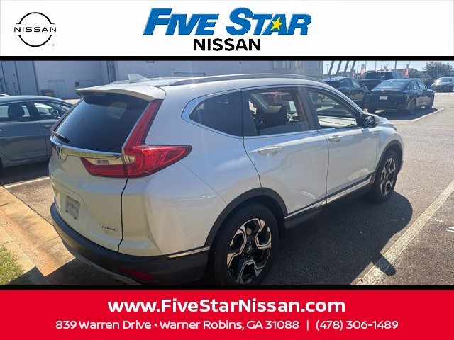 Used 2018 White Honda Touring image 14
