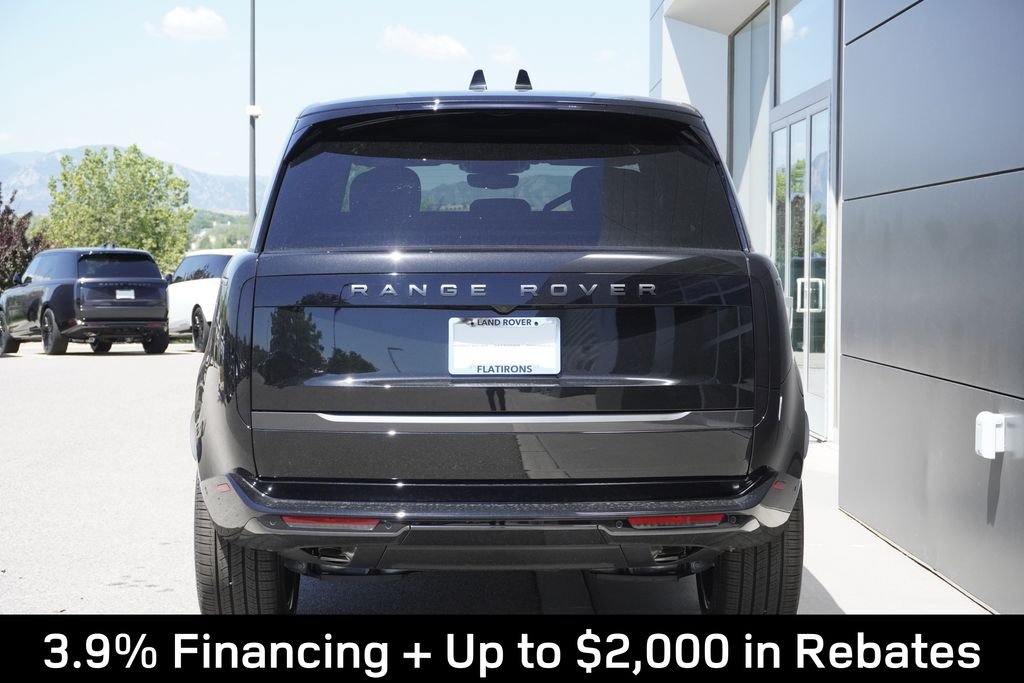 New 2026 Santorini Black Land Rover SE image 6