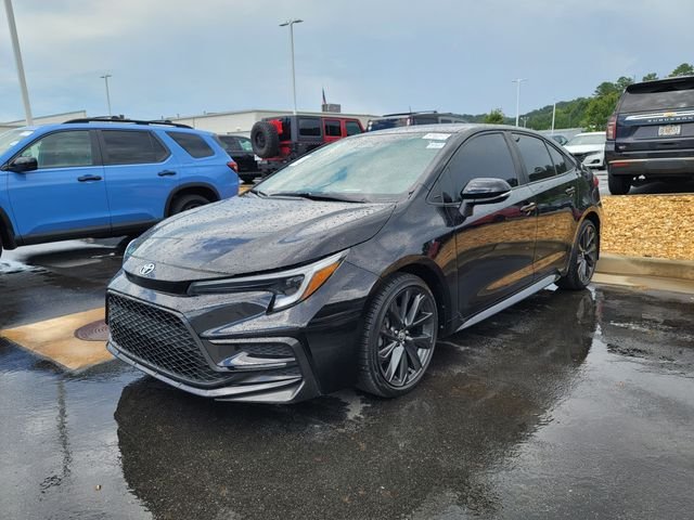 Used 2024 Black Toyota SE image 3