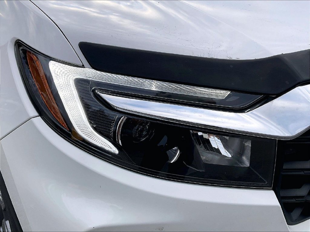 Used 2023 Platinum White Honda EX-L image 30