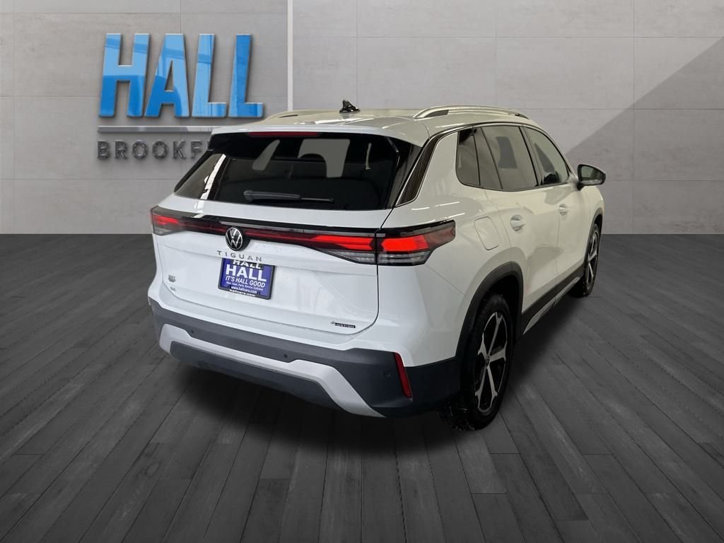 New 2026 White/off-white Volkswagen 2.0T SE image 5