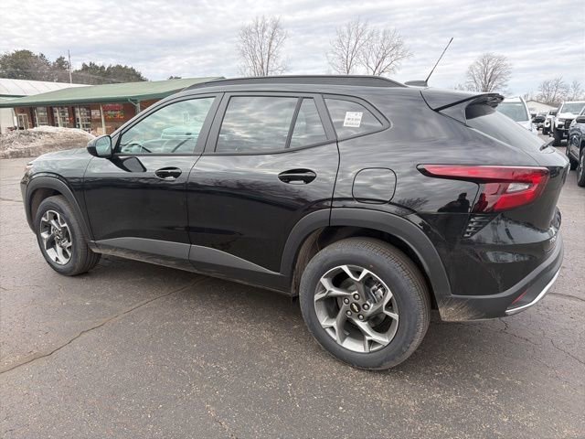 2026 Chevrolet Trax LT - Photo 5