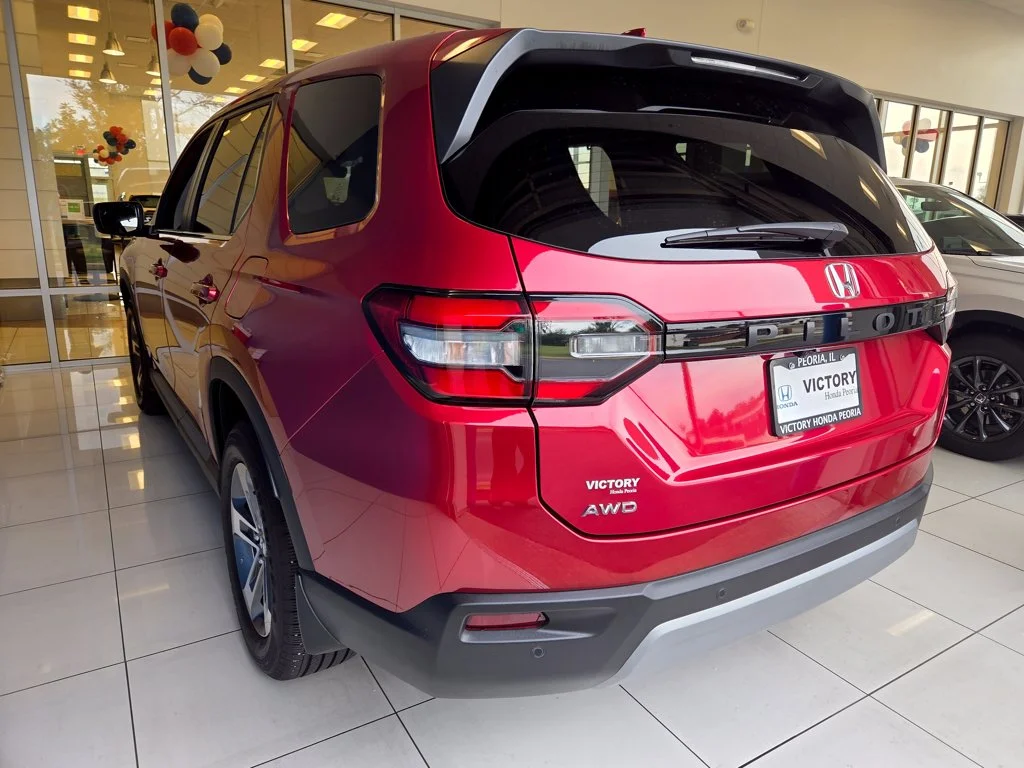 2025 Honda Pilot EX-L - Photo 8