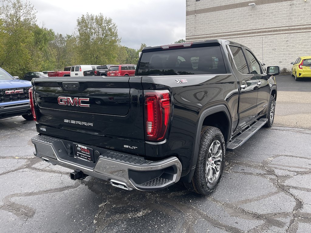 2026 GMC Sierra 1500 SLT - Photo 7