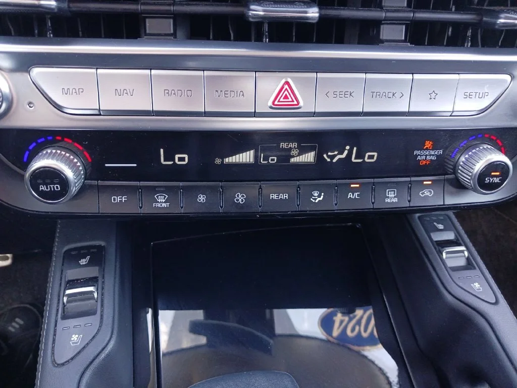 Used 2024 Black Kia SX image 24