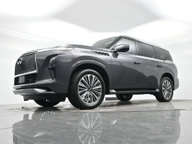 Used 2025 Anthracite Gray INFINITI LUXE image 28