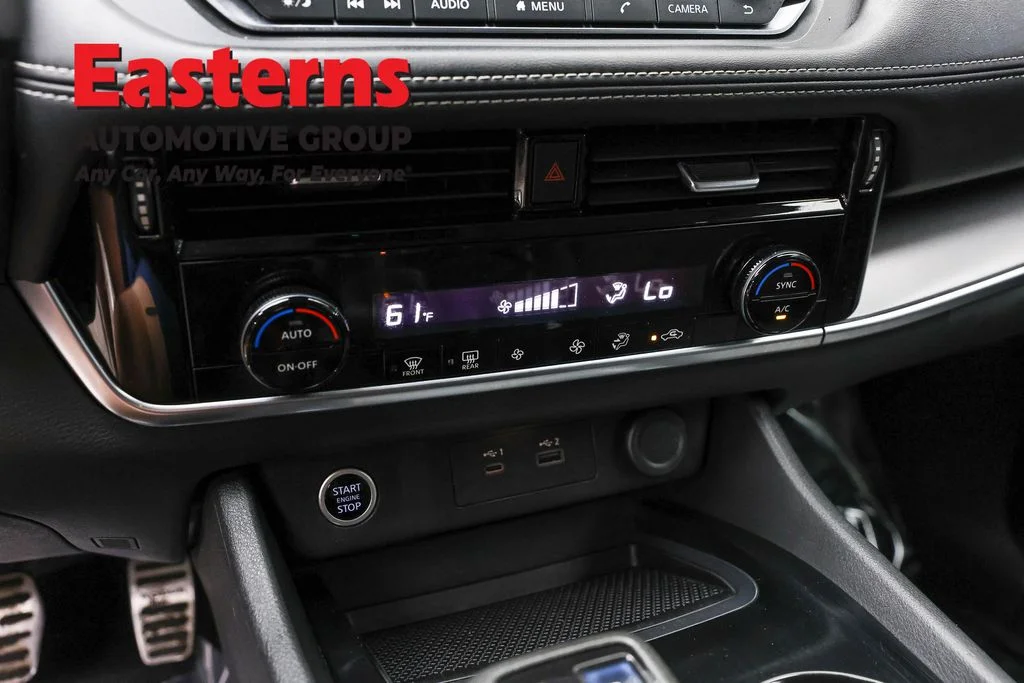 Used 2022 Black Nissan SV image 19