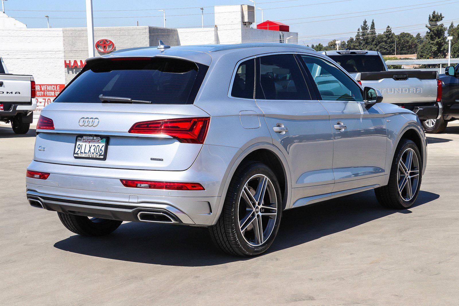 Used 2022 Florett Silver Metallic Audi S line Premium Plus image 6