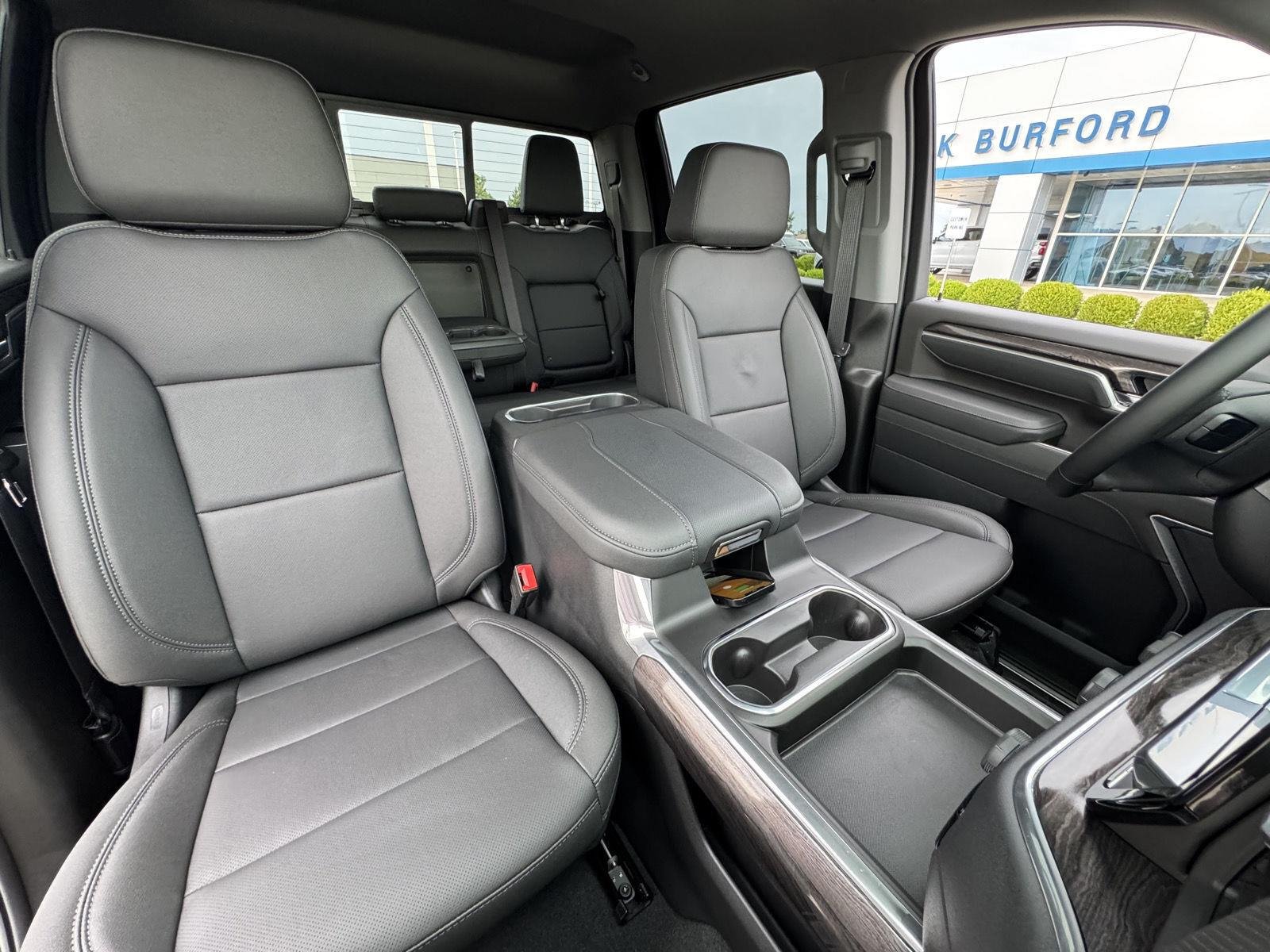 2026 Chevrolet Silverado 3500 HD LTZ - Photo 29