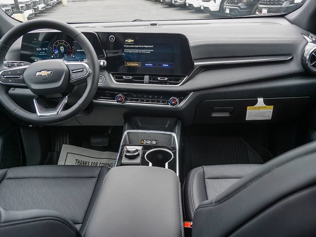 2027 Chevrolet Equinox LT - Photo 14