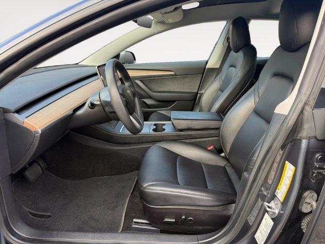 Used 2021 Midnight Silver Metallic Tesla Long Range image 11