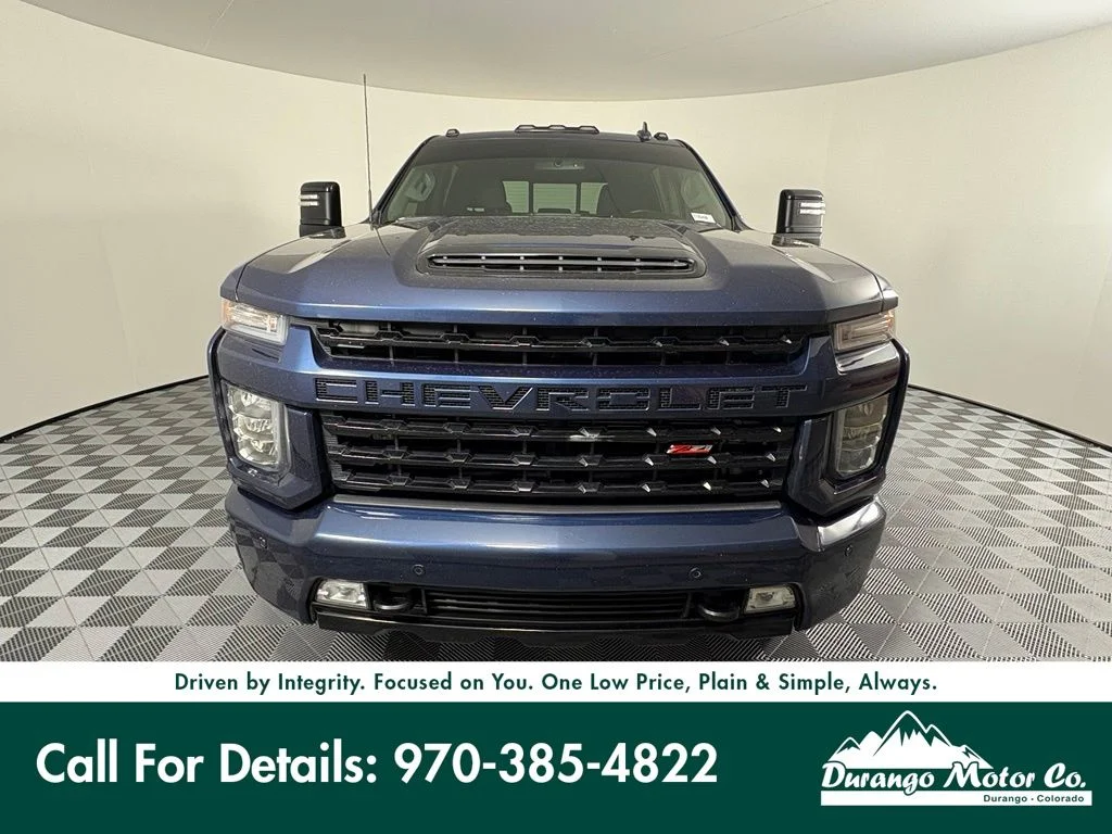 Used 2021 Northsky Blue Metallic Chevrolet LT image 3