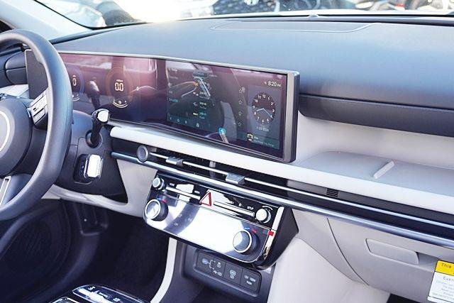 New 2026 White Hyundai Blue image 13