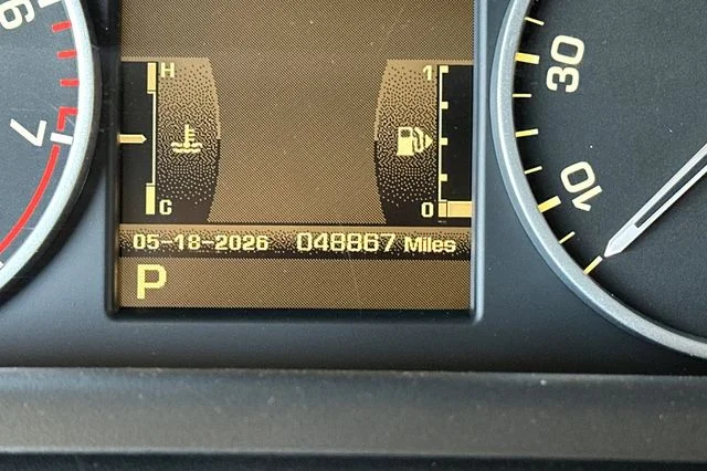 Used 2011 Stornoway Gray Land Rover Supercharged image 28