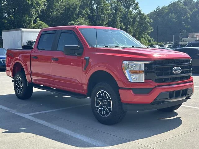 Used 2022 Red FORD  image 15