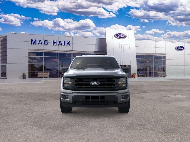 New 2026 Carbonized Gray Metallic Ford XLT image 6