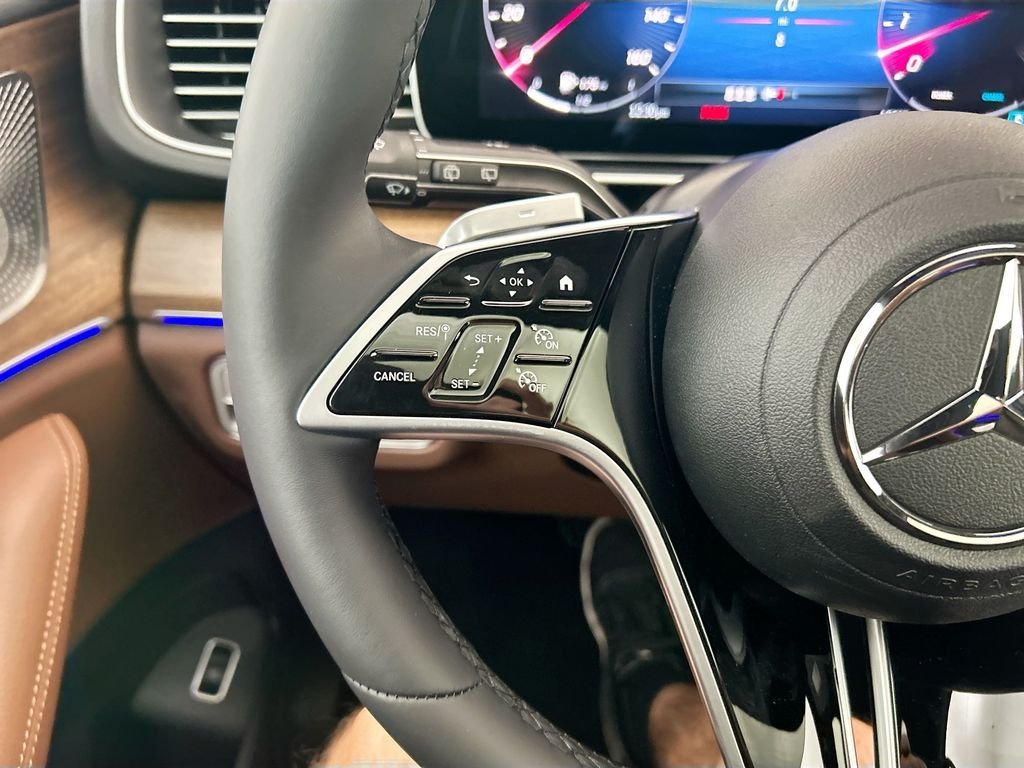 New 2026 MANUFAKTUR Alpine Grey Mercedes-Benz GLE 450 image 11