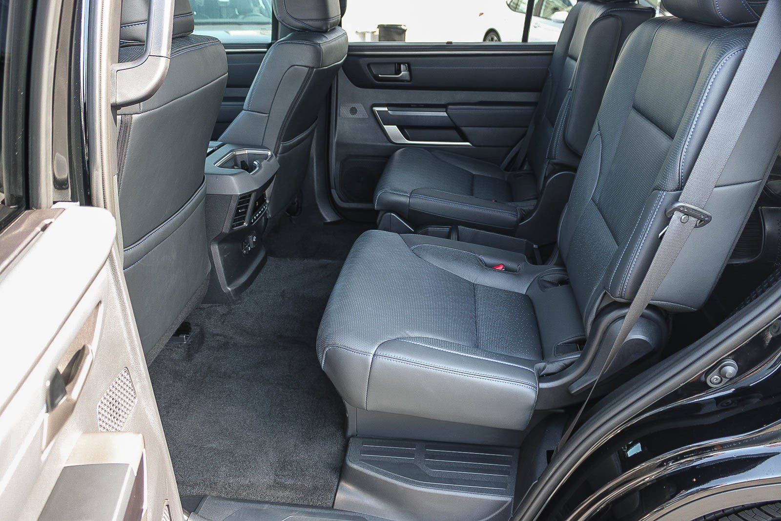 2026 Toyota Sequoia Platinum - Photo 20