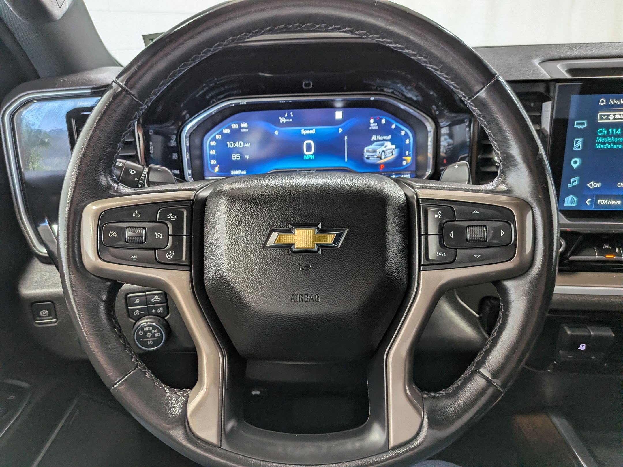 Used 2022 Dark Ash Metallic Chevrolet High Country image 16