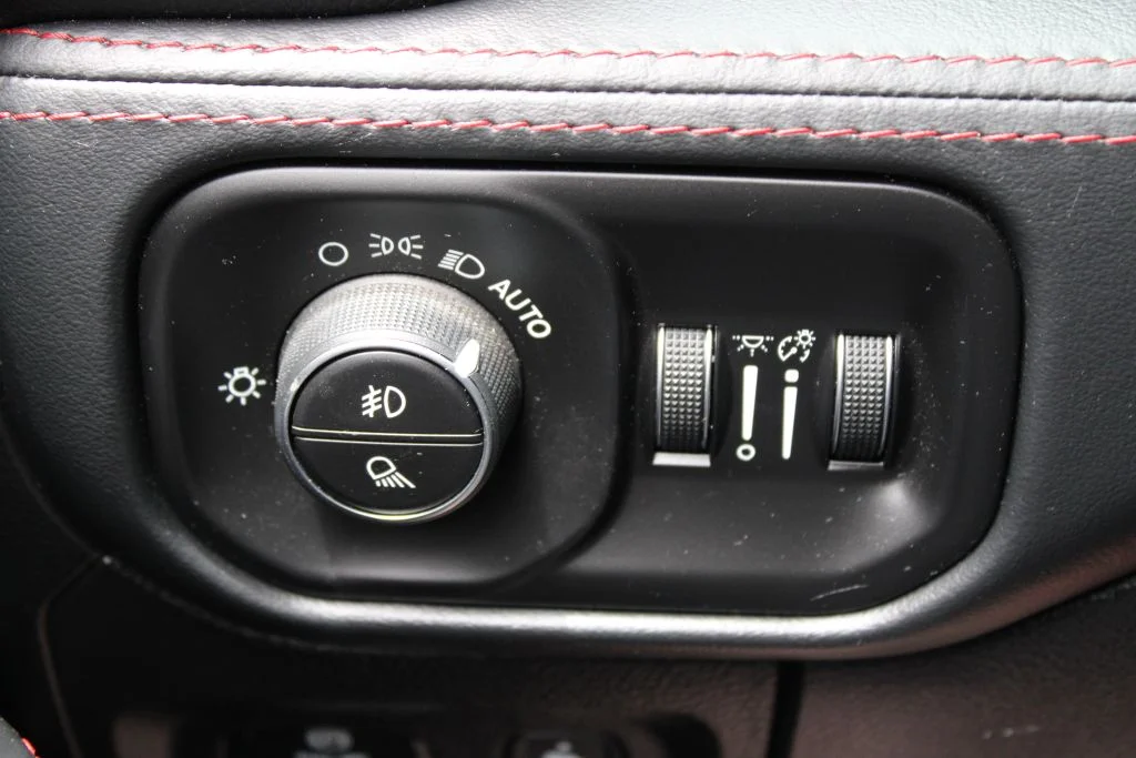 Used 2021  Ram TRX image 30