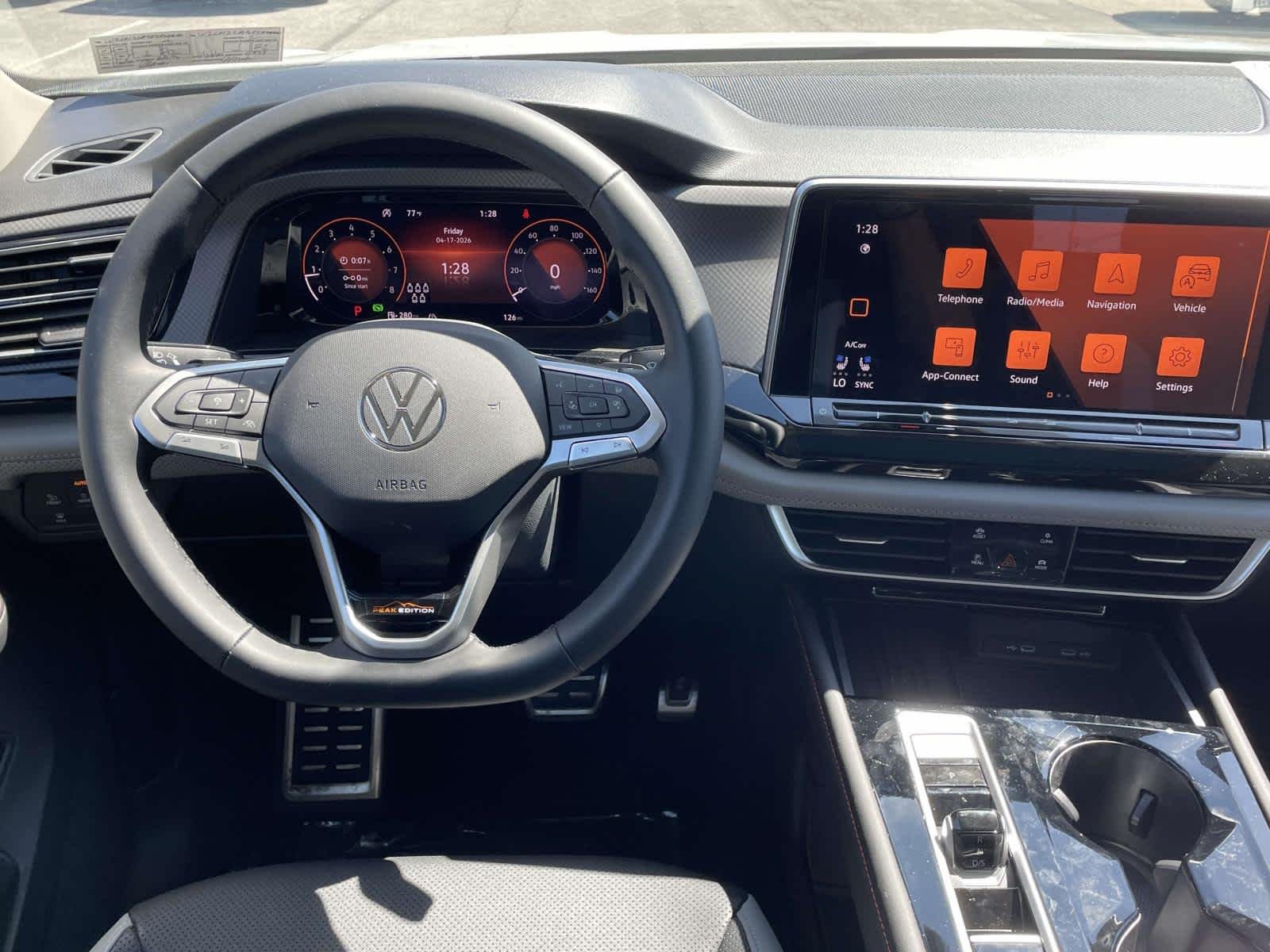 New 2026 Opal White Pearl Volkswagen 2.0T Peak Edition image 23