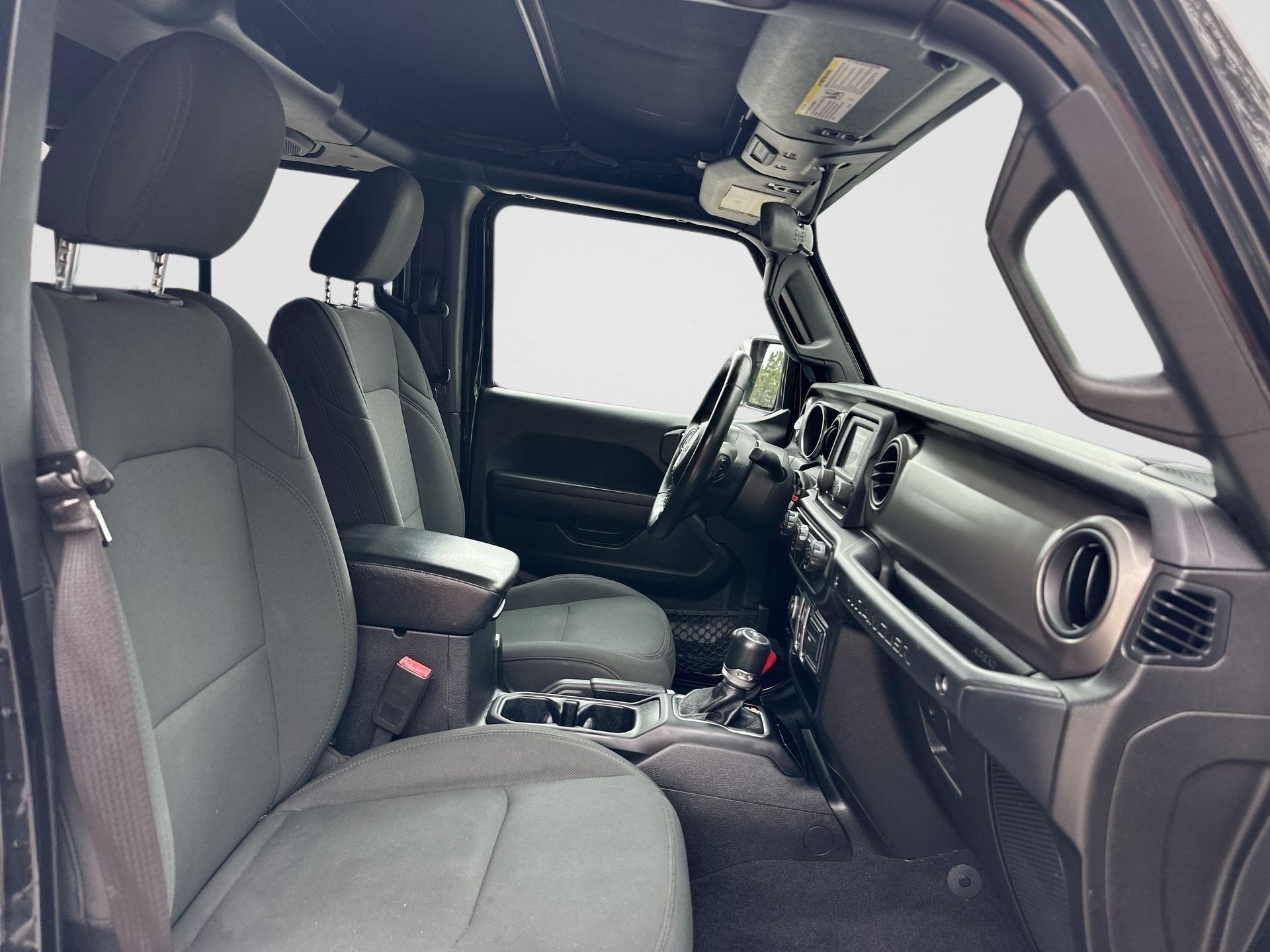 Used 2018 Black Jeep Sport S 4x4 image 27