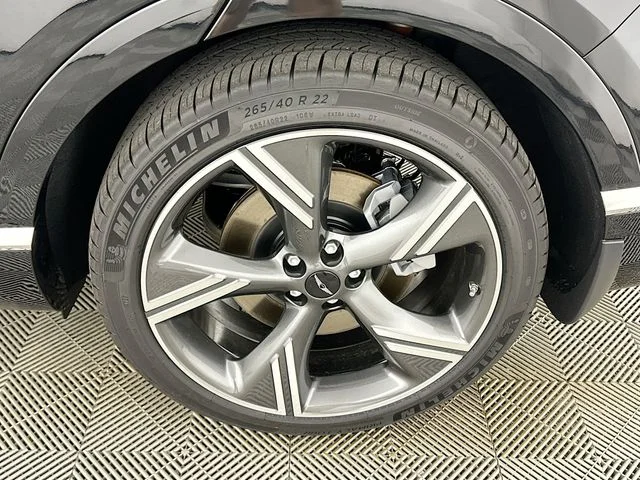 New 2026 Black Genesis 3.5T Prestige image 22