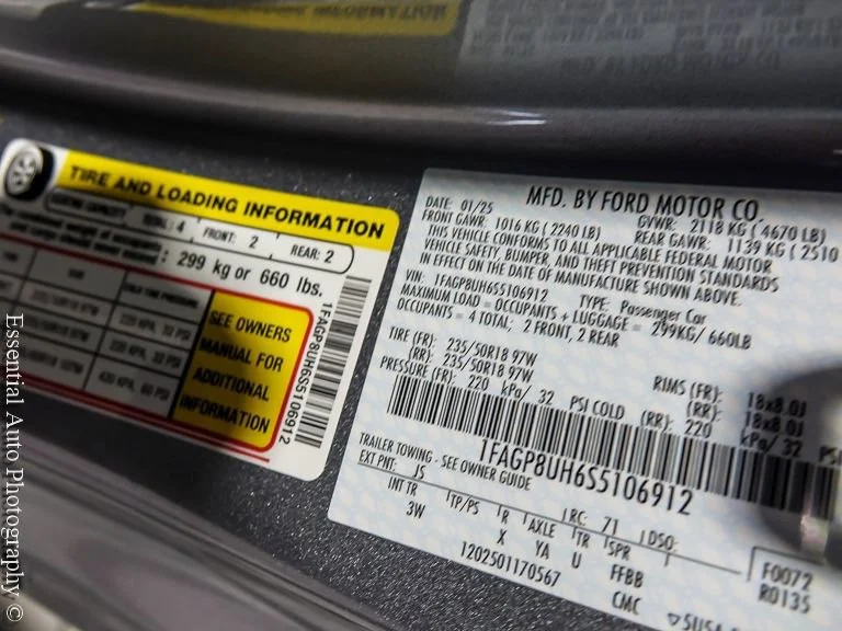 Used 2025 Silver Ford EcoBoost Premium Convertible image 27