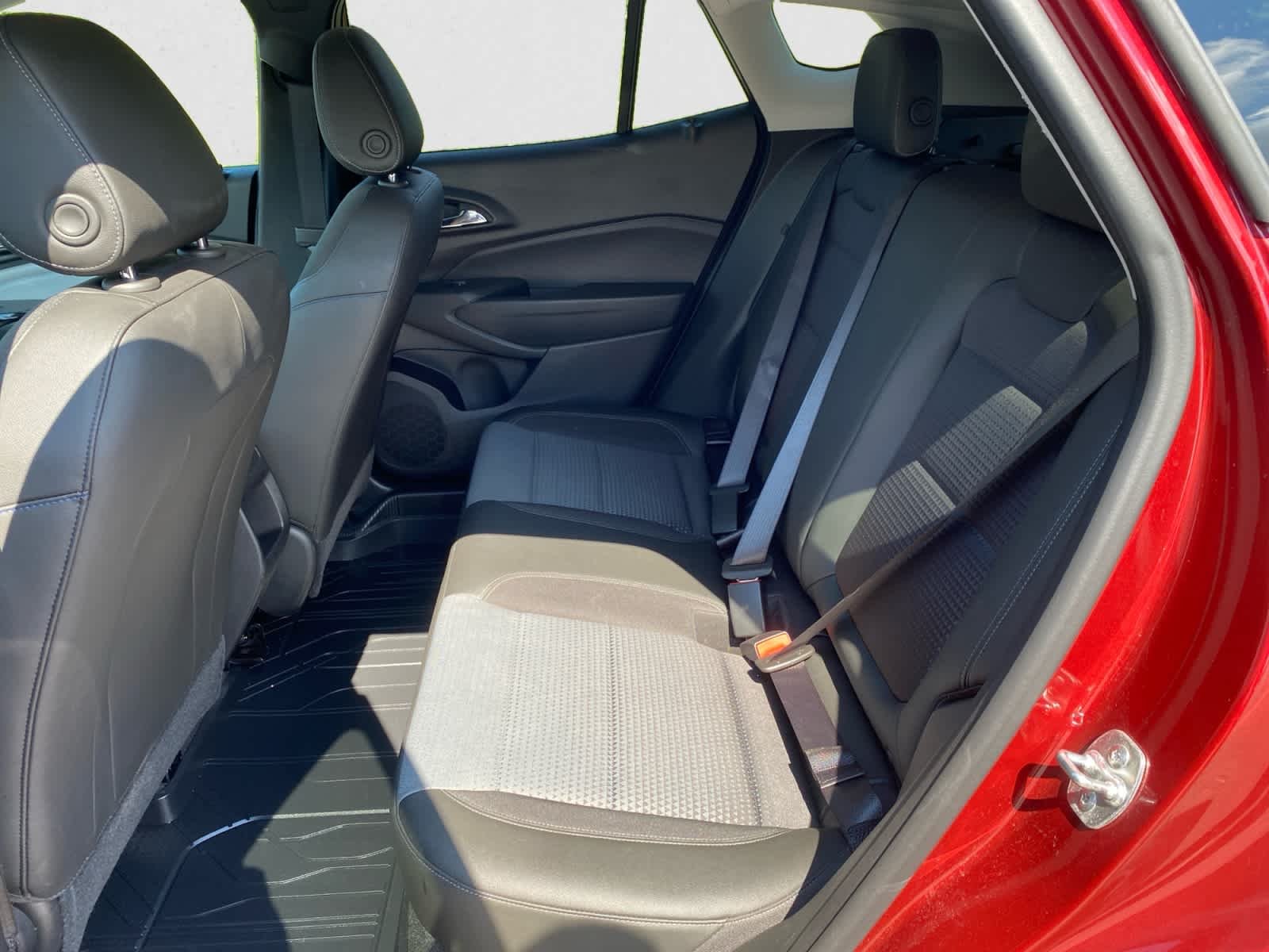 Used 2025 Crimson Metallic Chevrolet LT image 20