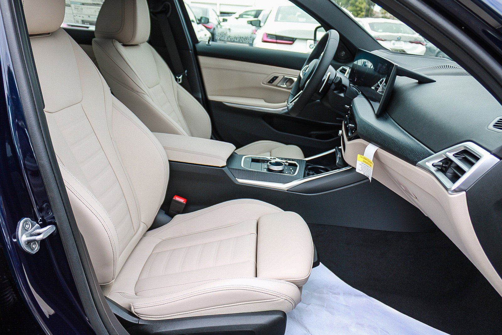 New 2026 Tanzanite Blue II Metallic BMW 330i NA image 16