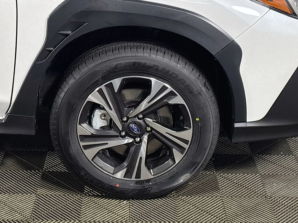 New 2026 CRYSTAL WHITE PEARL Subaru Premium image 22