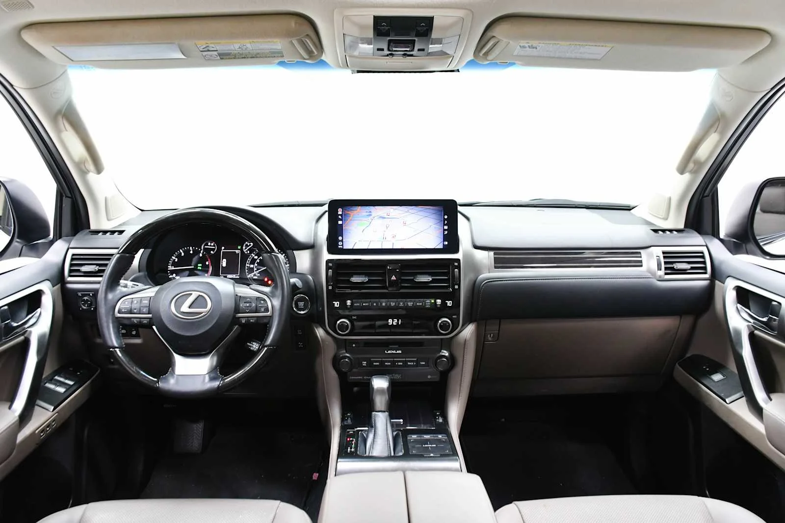 Used 2023 Eminent White Pearl Lexus Premium image 18