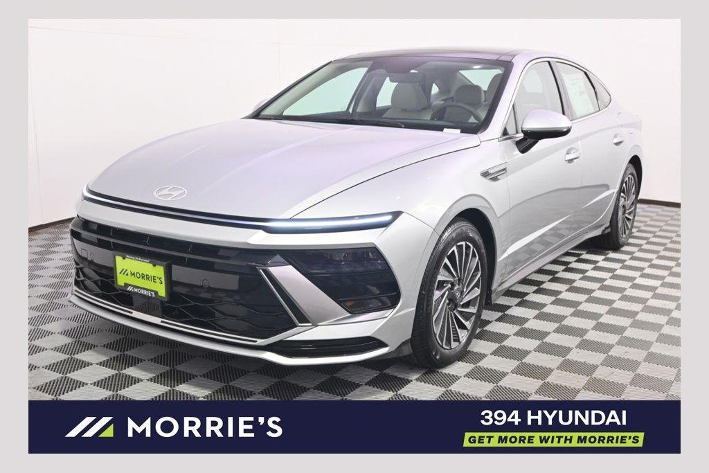New 2026 Silver Hyundai SEL image 1
