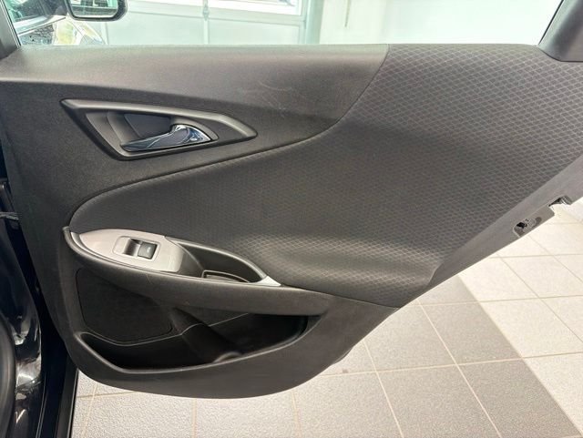 Used 2023  Chevrolet LT image 10
