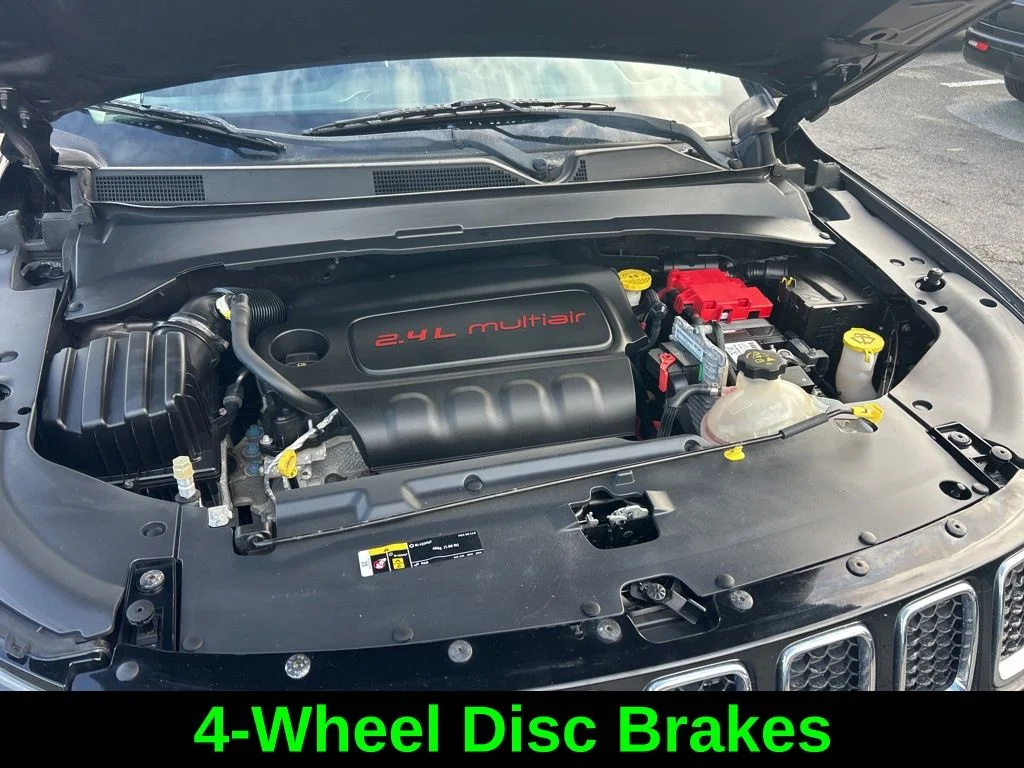 Used 2019 Gray Jeep Latitude image 18
