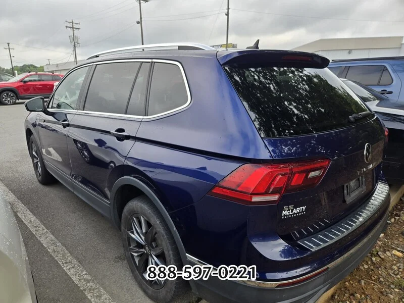 Used 2022 Platinum Gray Metallic Volkswagen 2.0T SE image 4