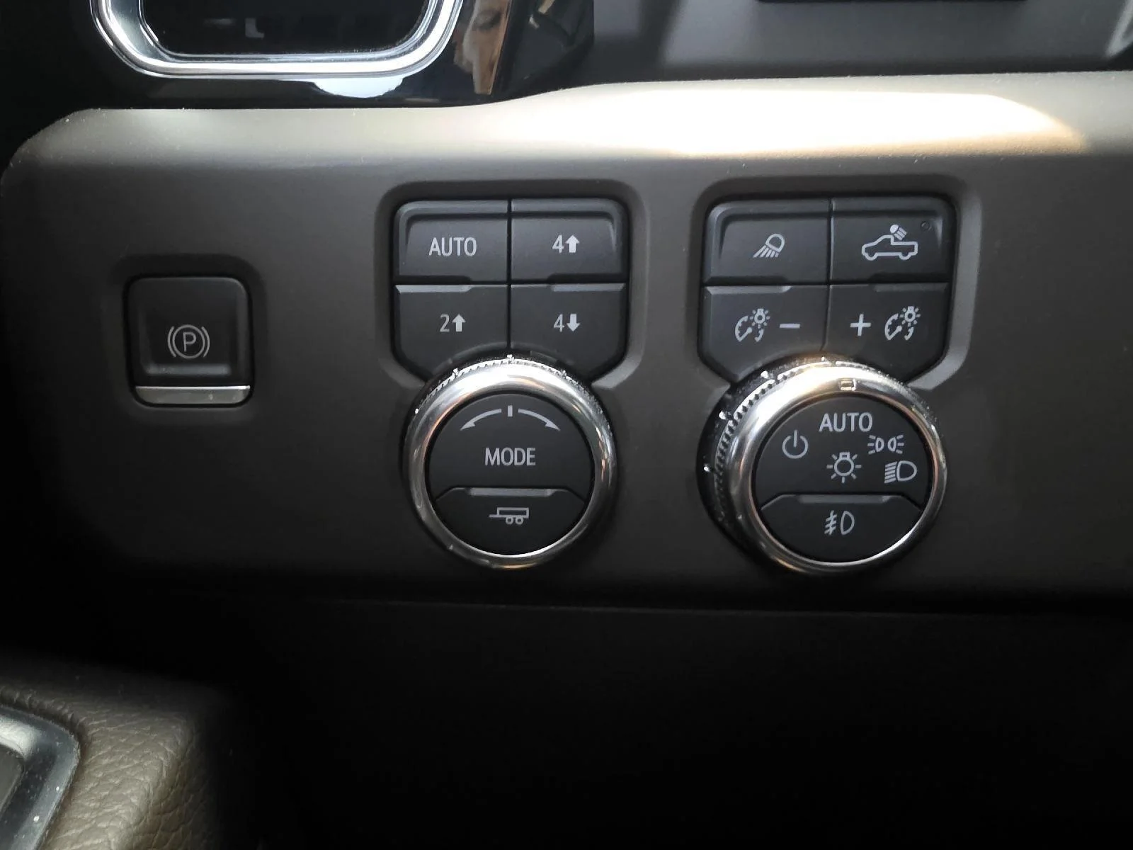 Used 2023 Volcanic Red Tintcoat GMC Denali image 50