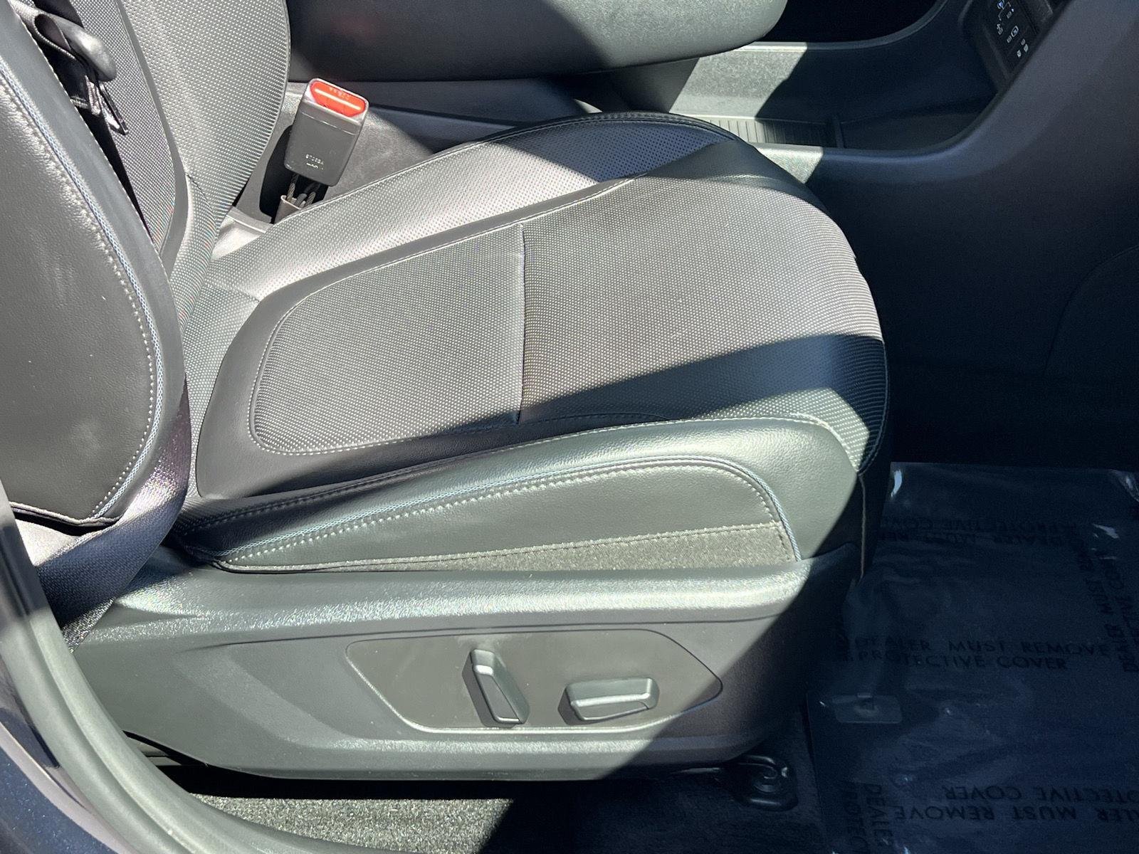 2025 Hyundai Tucson Limited - Photo 23