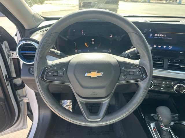 2026 Chevrolet Trax LT - Photo 18