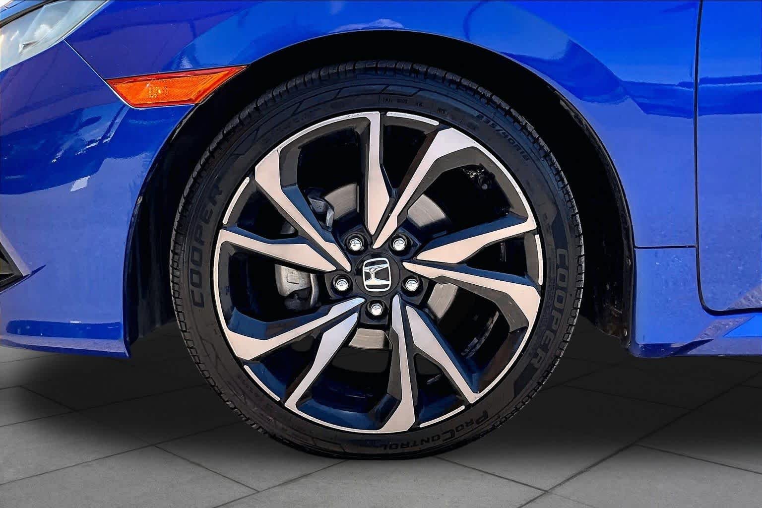 Used 2020 Aegean Blue Metallic Honda Sport image 11