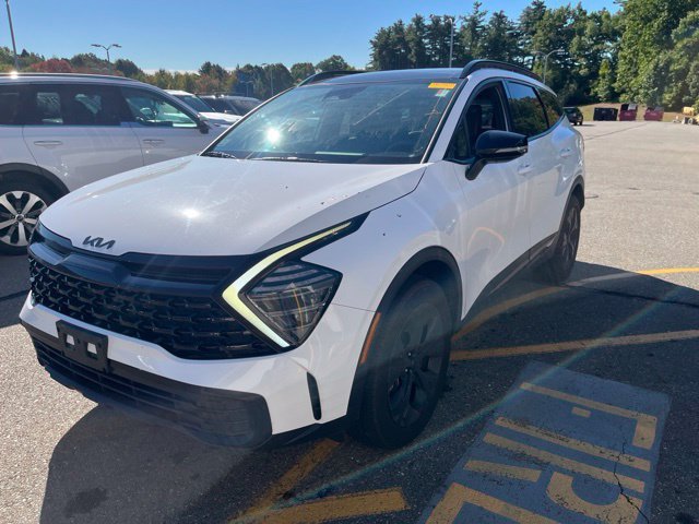 Used 2025 Glacial White Pearl Kia X-Line image 7